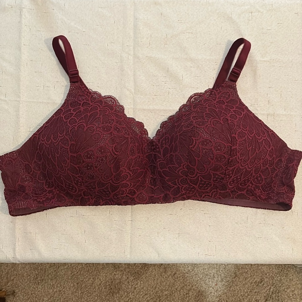 Lightly Lined Wire-free Lacey Torrid Bra